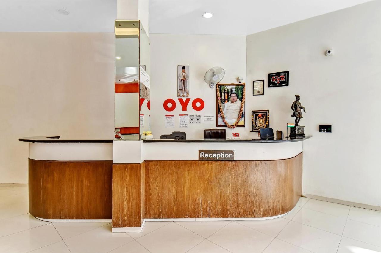 Collection O 80110 Shangrila Rivera Execitive Aurangabad  Buitenkant foto