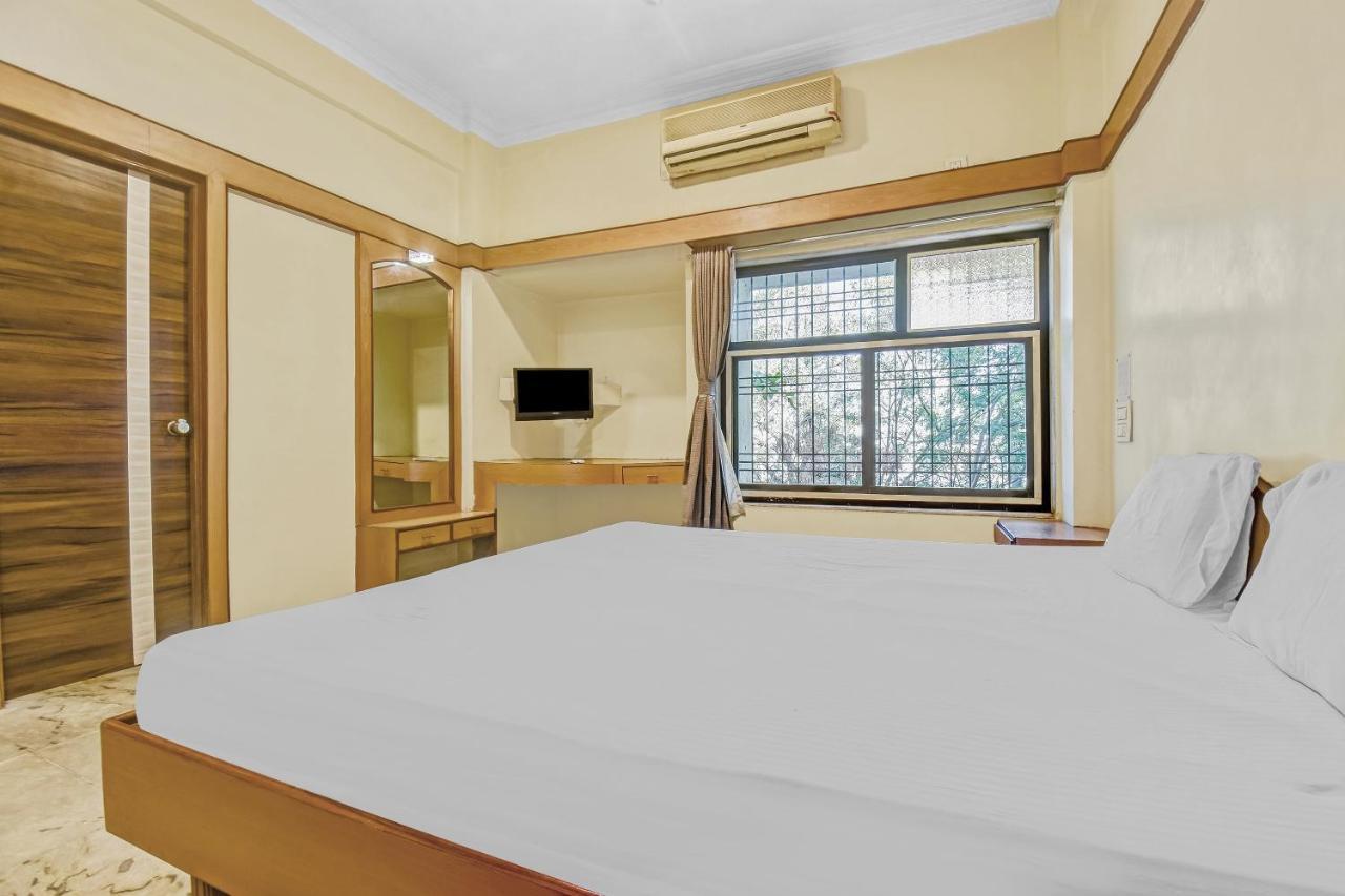 Collection O 80110 Shangrila Rivera Execitive Aurangabad  Buitenkant foto